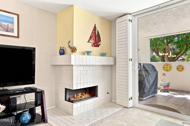 2253 Martinique Lane, Oxnard, CA 93035 — photo 13 of 66