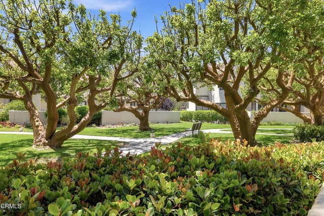 2253 Martinique Lane, Oxnard, CA 93035 — photo 43 of 66