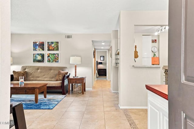 2253 Martinique Lane, Oxnard, CA 93035 — photo 7 of 66