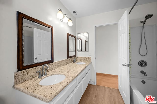 12334 Runnymede Street 5, North Hollywood, CA 91605 — photo 12 of 25