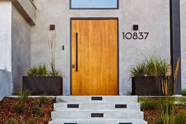 10837 Via Verona Street, Los Angeles, CA 90077 — photo 3 of 43