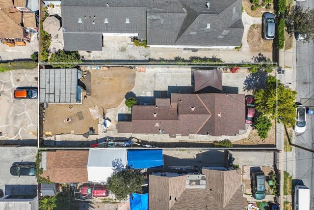 1525 W 37th Street, Los Angeles, CA 90018 — photo 5 of 8