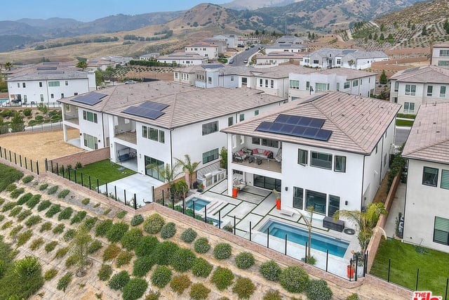 20558 W Overlook Court, Porter Ranch, CA 91326 — photo 44 of 50
