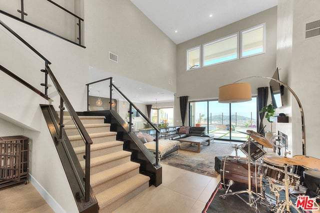 20558 W Overlook Court, Porter Ranch, CA 91326 — photo 5 of 50