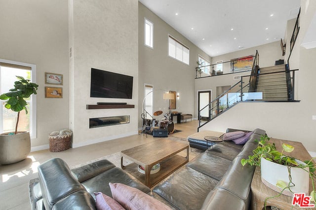 20558 W Overlook Court, Porter Ranch, CA 91326 — photo 8 of 50