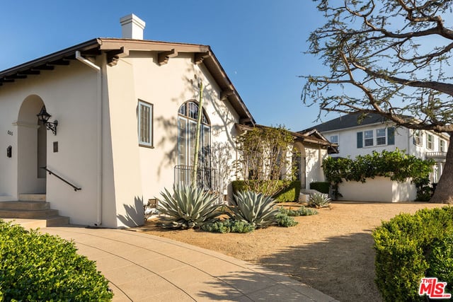 800 S Plymouth Boulevard, Los Angeles, CA 90005 — photo 5 of 55
