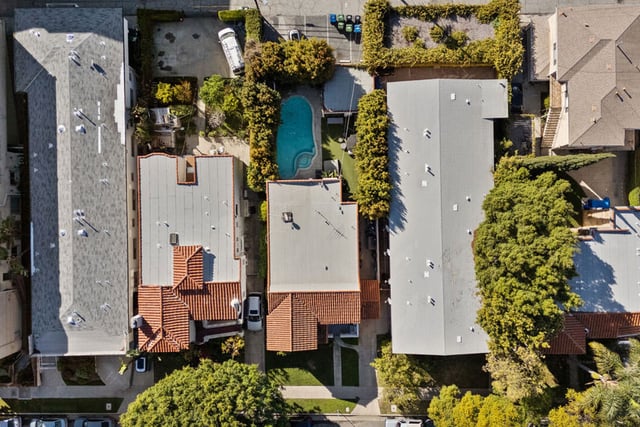 915 S Wooster Street, Los Angeles, CA 90035 — photo 2 of 35