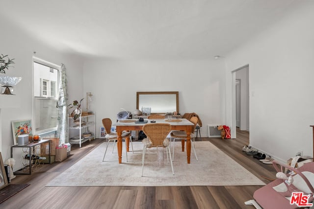 915 S Wooster Street, Los Angeles, CA 90035 — photo 25 of 35