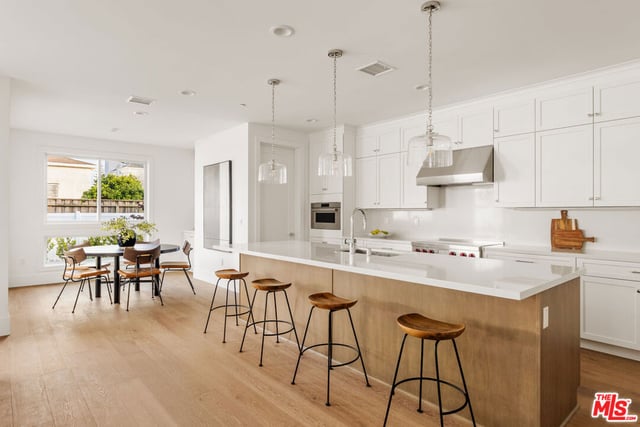 6606 W 80th Place, Los Angeles, CA 90045 — photo 15 of 39
