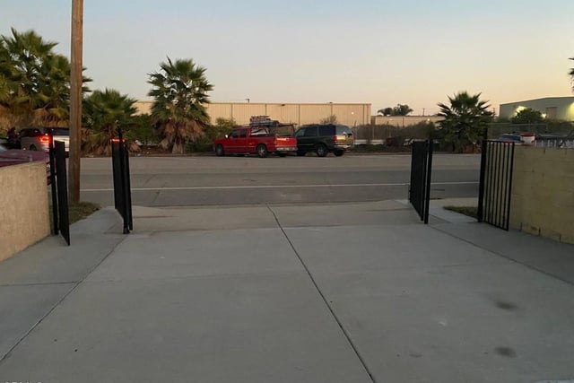 11333 Azahar Street, Ventura, CA 93004 — photo 3 of 50