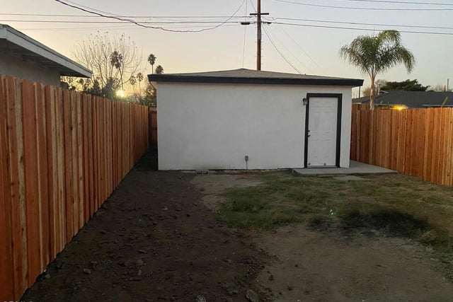11333 Azahar Street, Ventura, CA 93004 — photo 6 of 50