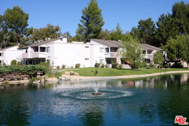 25746 Player Drive Q4, Santa Clarita, CA 91355 — photo 16 of 18