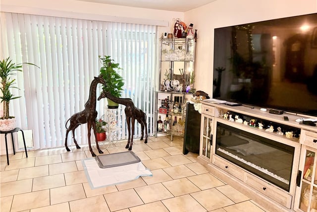 20146 Cohasset Street 5, Winnetka, CA 91306 — photo 5 of 37