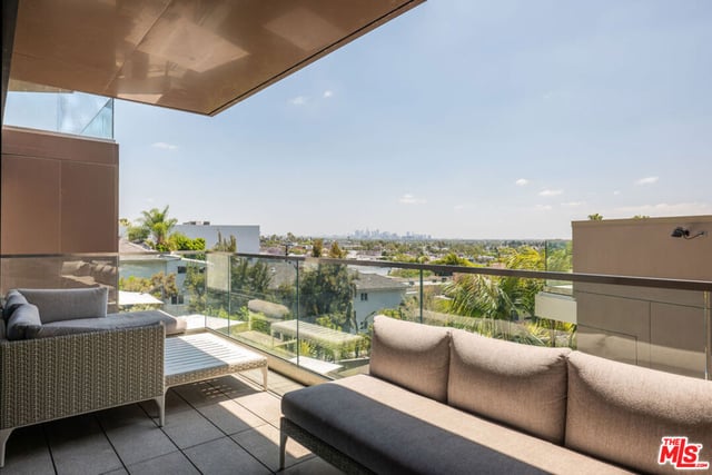 8420 Sunset Boulevard 602, West Hollywood, CA 90069 — photo 11 of 37