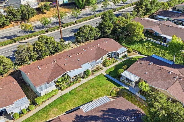 19158 Avenue Of The Oaks C, Newhall, CA 91321 — photo 26 of 36