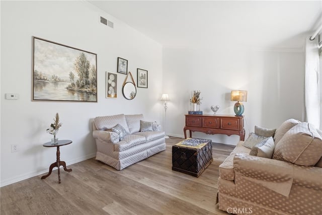 19158 Avenue Of The Oaks C, Newhall, CA 91321 — photo 9 of 36