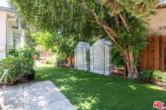 3209 Bennett Drive, Los Angeles, CA 90068 — photo 16 of 28