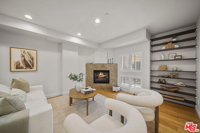 5727 Camellia Avenue 108, North Hollywood, CA 91601 — photo 5 of 28