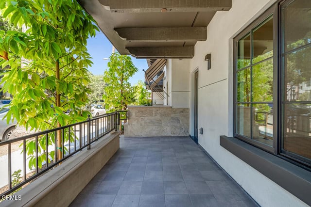 139 S Oak Knoll Avenue 103, Pasadena, CA 91101 — photo 18 of 24