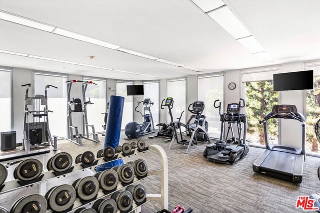 800 W 1st Street 908, Los Angeles, CA 90012 — photo 31 of 37