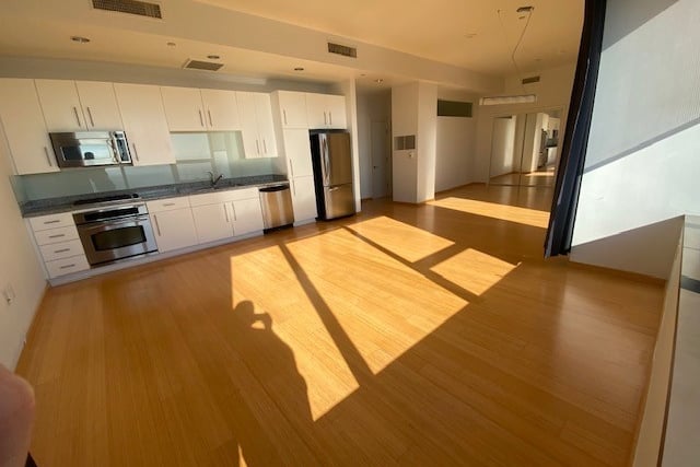 1100 Wilshire Boulevard 2601, Los Angeles, CA 90017 — photo 4 of 13