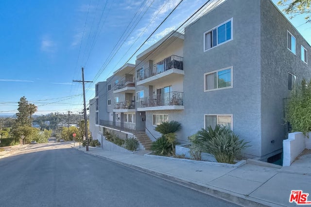 1707 Micheltorena Street 208, Los Angeles, CA 90026 — photo 24 of 29