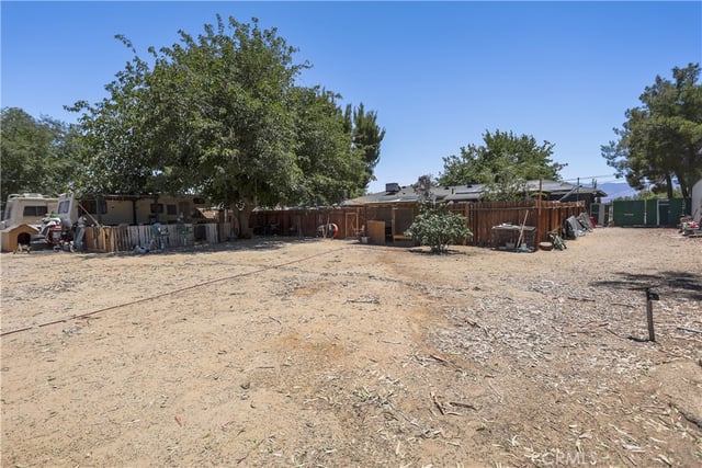 10755 E Avenue R10, Littlerock, CA 93543 — photo 5 of 26