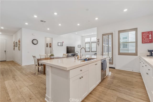 27227 Diamond Peak Lane 302, Valencia, CA 91381 — photo 9 of 24