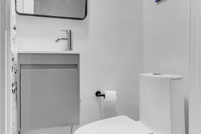 1162 39th Place, Los Angeles, CA 90037 — photo 16 of 22