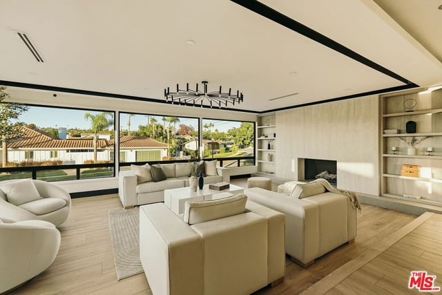 5328 W 62nd Street, Los Angeles, CA 90056 — photo 16 of 37