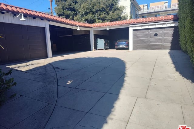 7961 Norton Avenue, West Hollywood, CA 90046 — photo 31 of 32