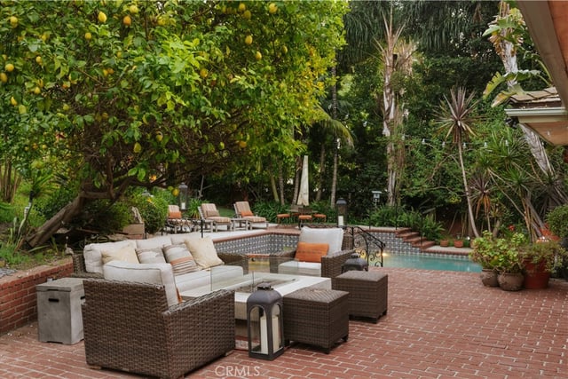 1138 Coldwater Canyon Drive, Beverly Hills, CA 90210 — photo 24 of 34