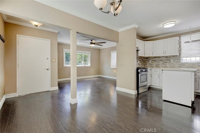 13158 Carl, Pacoima, CA 91331 — photo 10 of 18
