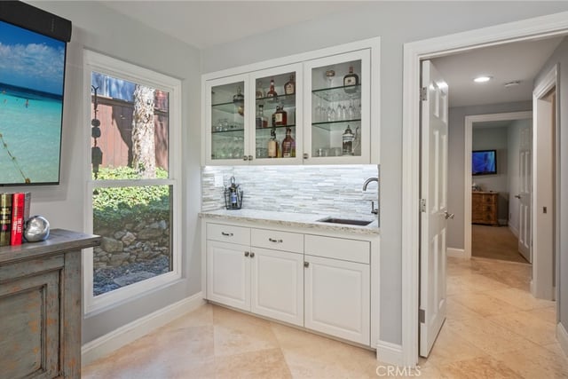 26736 Hawkhurst Drive, Rancho Palos Verdes, CA 90275 — photo 18 of 42