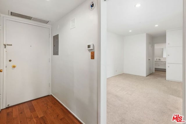 3407 Huxley Street 29, Los Angeles, CA 90027 — photo 6 of 32
