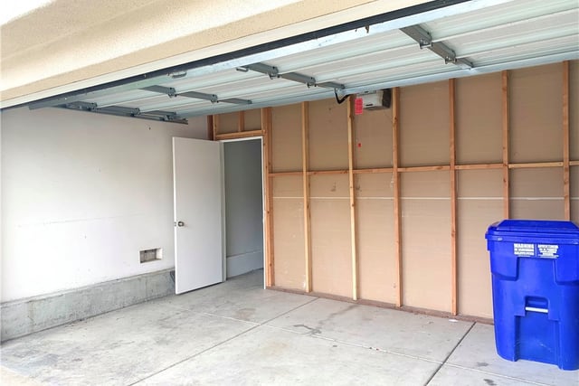 23823 Via Campana, Valencia, CA 91354 — photo 14 of 17