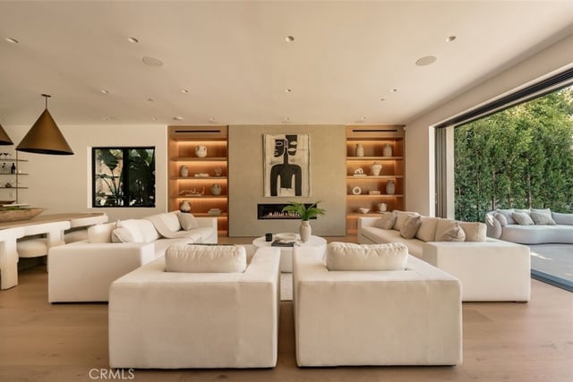 10433 Valley Spring Lane, Toluca Lake, CA 91602 — photo 17 of 69
