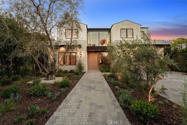 10433 Valley Spring Lane, Toluca Lake, CA 91602 — photo 3 of 69