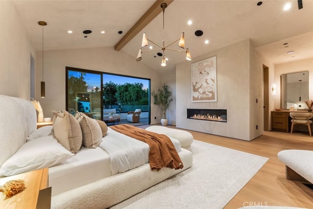 10433 Valley Spring Lane, Toluca Lake, CA 91602 — photo 46 of 69