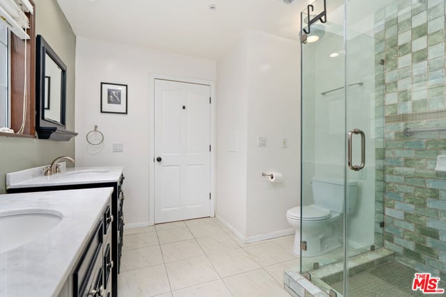 1601 Ard Eevin Avenue, Glendale, CA 91202 — photo 33 of 45