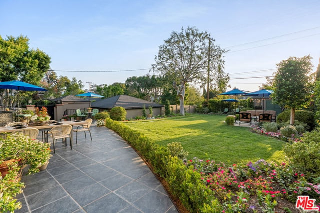 1601 Ard Eevin Avenue, Glendale, CA 91202 — photo 36 of 45