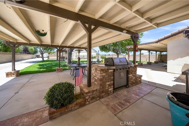 42301 Woodstone, Lancaster, CA 93536 — photo 44 of 51