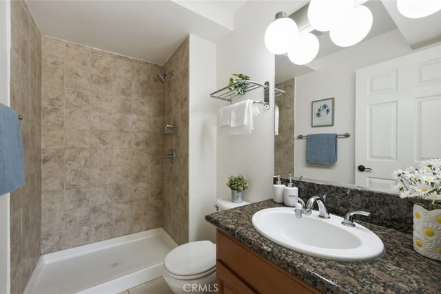 64 N Mar Vista Avenue 127, Pasadena, CA 91106 — photo 12 of 34