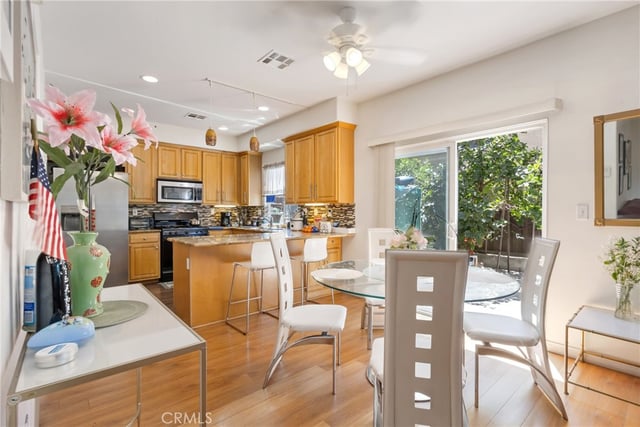 14522 Day Lily, Panorama City, CA 91402 — photo 11 of 36