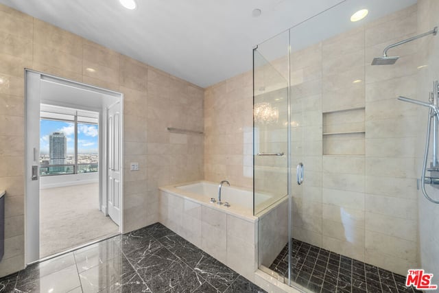 900 W OLYMPIC Boulevard 31E, Los Angeles, CA 90015 — photo 24 of 43