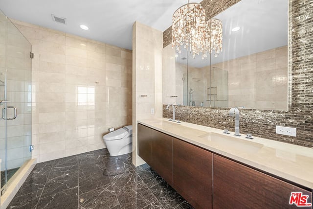 900 W OLYMPIC Boulevard 31E, Los Angeles, CA 90015 — photo 26 of 43