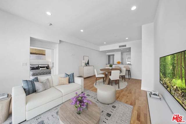 900 W OLYMPIC Boulevard 31E, Los Angeles, CA 90015 — photo 6 of 43