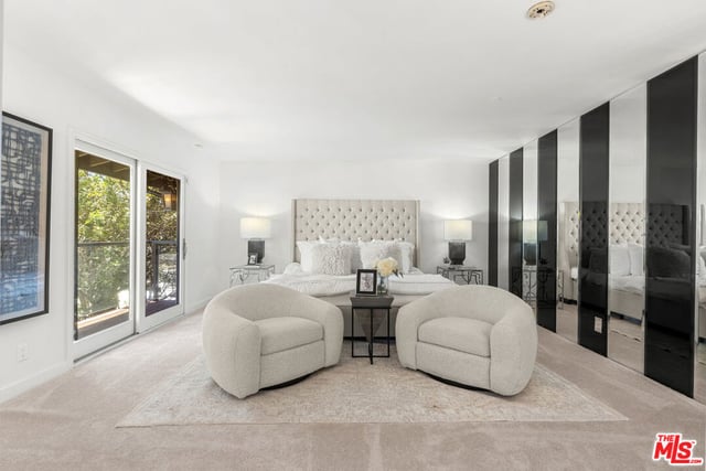 8000 Oceanus Drive, Los Angeles, CA 90046 — photo 12 of 27