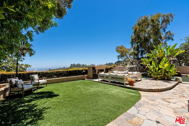 8000 Oceanus Drive, Los Angeles, CA 90046 — photo 25 of 27