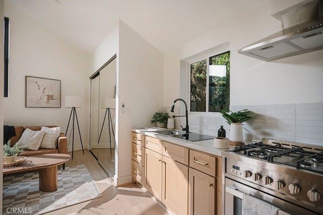 4633 Russell, Los Angeles, CA 90027 — photo 44 of 64